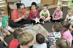 Zajęcia z mamą Piotrusia- Bohatera Tygodnia Grupa IV